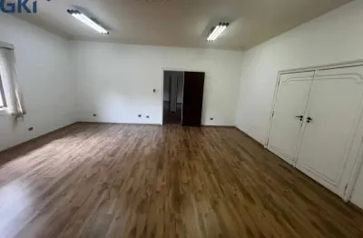 Casa comercial ou residencial com 600 metros de area costruida