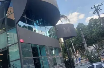 Prédio para alugar na Avenida Pacaembu, 1295, Pacaembu, São Paulo