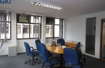 Espaçoso conjunto no melhor ponto da vila olímpia: 125m², 3 vagas.