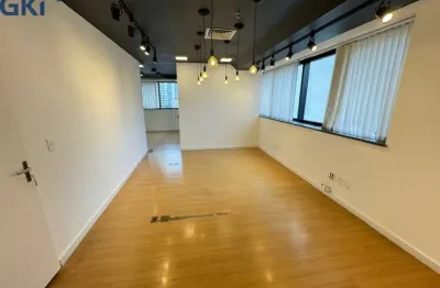 Sala comercial com 3 salas para alugar na Rua Butantã, 461, Pinheiros, São Paulo
