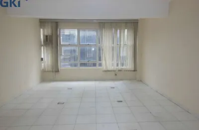 Conjunto metrô república: 140m². ótima localização e custo benefício.