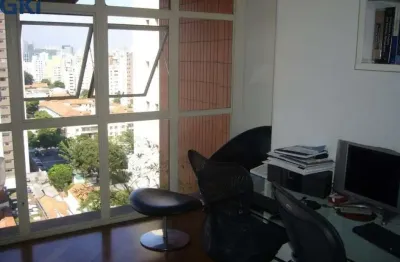 Apartamento duplex com 145 metros quadrados proximo do metro fradique coutinho