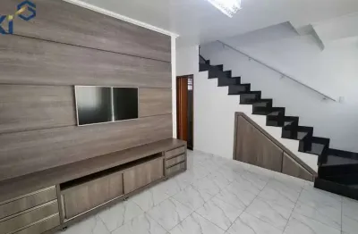 Excelente casa/sobrado 2 dormitórios e vaga, apenas 700 metros do Metrô