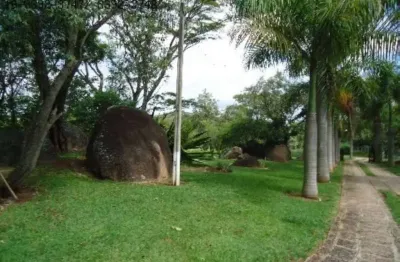 Sítio com 98.000m no bairro itaboraí em indaiatuba com excelente casa, lagos e mata