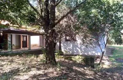 Chácara de 5.000m² no condomínio recanto das flores em itaici