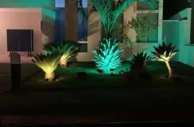 Casa com 3 quartos para alugar na Avenida Resedá, Jardim Residencial Alto de Itaici, Indaiatuba