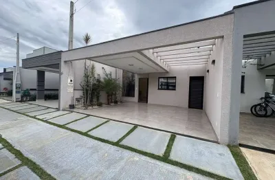 Casa nova com móveis planejados a venda em condomínio fechado