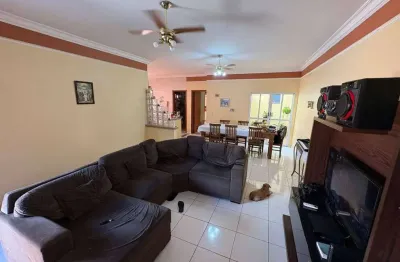 Casa com 3 quartos à venda no Jardim Regina, Indaiatuba 