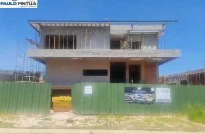 Sobrado com 4 suítes, escritório, home, piscina condomínio villa dos pinheiros
