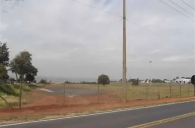 Área industrial e comercial localizada a 15km do aeroporto de viracopos e de frente para a rodovia santos dumont