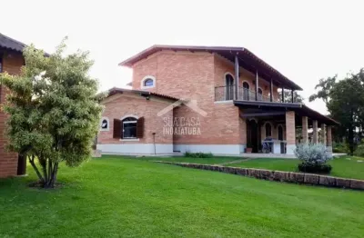 Chácara de 10.000m em condomínio fechado com lago particular
