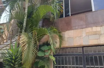 Casa com 4 quartos para alugar na Rua Bento Gonçalves, 73, Vila Regente Feijó, São Paulo