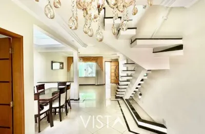 Casa com 3 quartos para alugar na Rua Luiza Canero, 375, Vila Canero, São Paulo