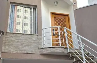 Casa com 3 quartos para alugar na Avenida Ibiúna, Vila Aricanduva, São Paulo