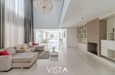 Casa com 5 quartos à venda na Rua Salvador Fiordelisio, Vila Bertioga, São Paulo