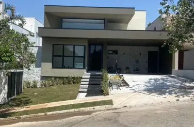 Casa térrea à venda no condomínio chácara ondina em sorocaba com 3 suítes sendo uma com closet e modulada 186 m2 de área e um terreno de 300 m2.