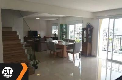 Apartamento de cobertura estilo alavanca é simplesmente deslumbrante. com uma área de 185,00 m2, ele possui 3 suítes sendo 2 com ar condicionado