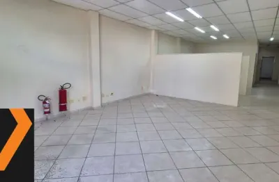 Ótimo salão para locação no centro de votorantim com 105 m2 , estrutura para 5 salas, já com as divisórias ou aproveitamento do espaço sem as salas
