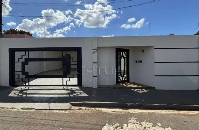 Casa com 3 quartos para alugar na Rua Virgílio Jorge, 228, San Remo, Londrina
