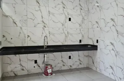 O lar é tudo  o conforto de uma casa tem  mais valor do  que qualquer  ostentação  na rua