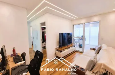 Apartamento com 2 dormitórios, e vaga de garagem, no socorro