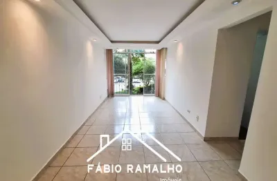 Apartamento com 2 dormitórios, e vaga de garagem, para venda no jardim marajoara