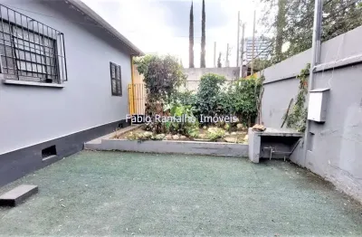 Casa para venda na vila cordeiro, com 3 dormitórios, e vaga de garagem.