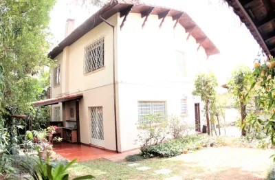 Casa com 5 quartos à venda na Rua Terezinha Zunta Forte, Vila Agueda, São Paulo