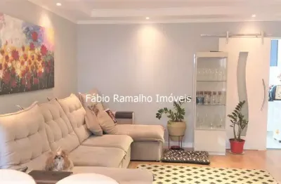 Casa com 3 quartos à venda na Rua Nova Fátima, Jardim Juá, São Paulo