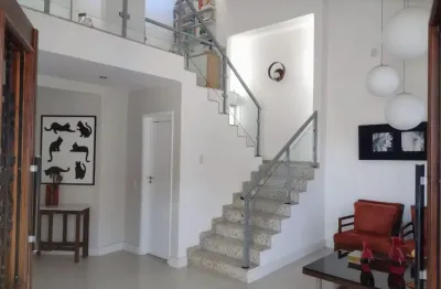 Casa duplex, 3 quartos , 231 m² à venda  em piratininga -niterói/rj.