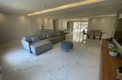 Casa com 5 quartos e 2 banheiros à venda em camboinhas, 550 m² por r$ 3.900.000,00