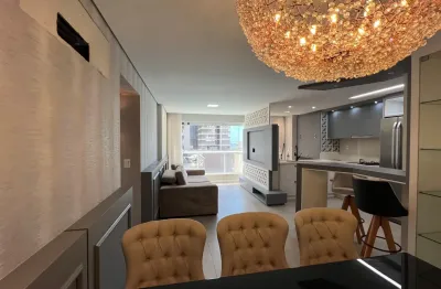 Lindo apartamento pronto para morar, 3 suítes, todo mobiliado.