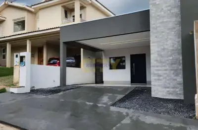 Vende-se casa condomínio belo verde (bairro boa esperança)