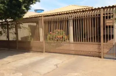 Casa com 5 quartos à venda na Rua Ipiranga, Jardim Costa Verde, Várzea Grande