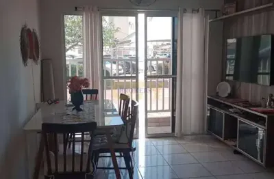 Vende-se apartamento térreo condomínio portal do rio