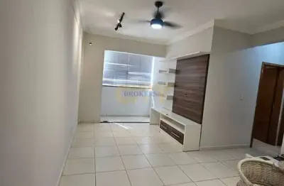 Vende-se apartamento térreo residencial porto do sol (despraiado)