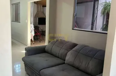 Vende-se casa bairro vila sadia (próx. cd correios)