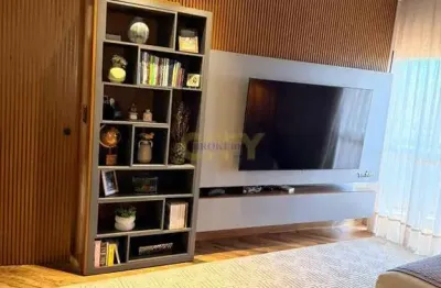 Vende-se apartamento mobiliado no edifício torres do parque