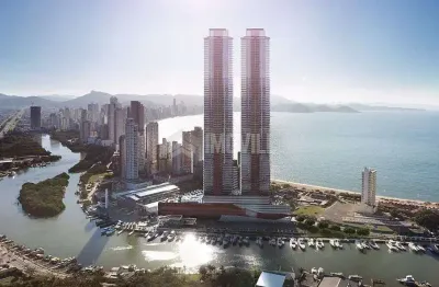 Andar alto no yachthouse residence club alto padrão com 04 suítes, dependência e linda vista cinematografica do mar.