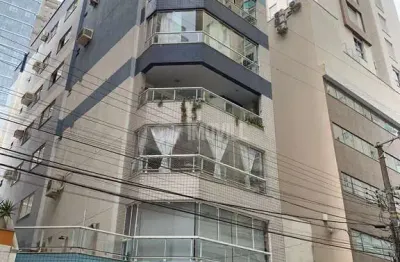 Apartamento com 3 quartos para alugar na Rua 3900, Barra Sul, Balneário Camboriú