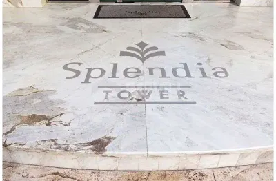 Apartamento finamente mobiliado, equipado e decorado com 03 suítes e lazer super completo.