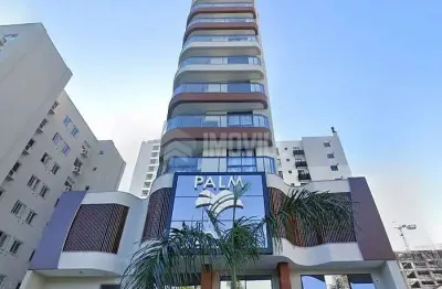Apartamento finamente mobiliado e equipado pronto para morar na praia brava.