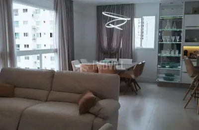 Apartamento recém entregue novo, com 3 suítes e 3 vgas de garagem mobiliado e equipado á venda