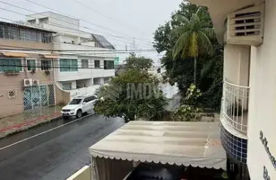 Casa com 2 dormitorios na rua angelina em balneário camboriú