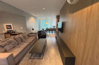 Apartamento com 3 quartos para alugar na Rua 906, Centro, Balneário Camboriú