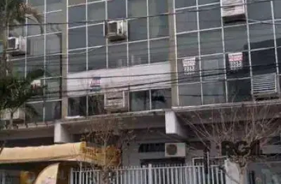 Sala comercial à venda na Rua Tupi, 151, Passo da Areia, Porto Alegre