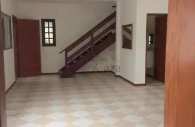 Oportunidade - casa sobrado - jardim das industrias - 3 dormitórios - 130m² - estuda permuta.