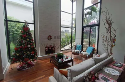 Casa Alto padrão em  Condomínio Reserva do Paratehy - 4 Dormitórios- 480m² - Urbanova