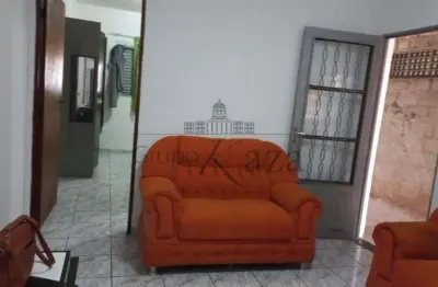 Oportunidade - casa - jardim interlagos - 70m² - 2 dormitórios - estuda permuta.