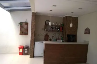 Casa sobrado - jardim américa - 3 dormitórios - 190m² - aceita permuta.